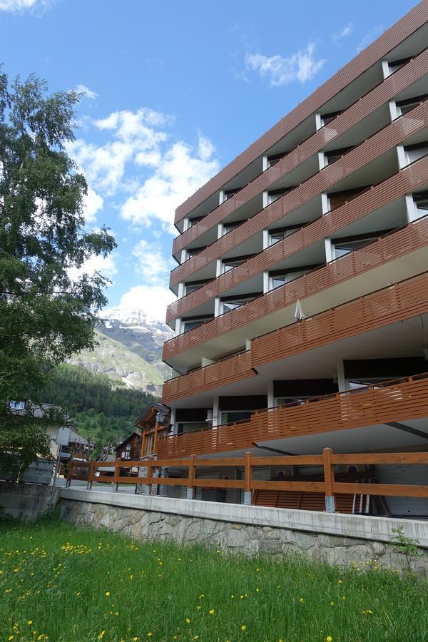 Studio Willimann Haus Dala im 4 Stock Leukerbad Exteriör bild